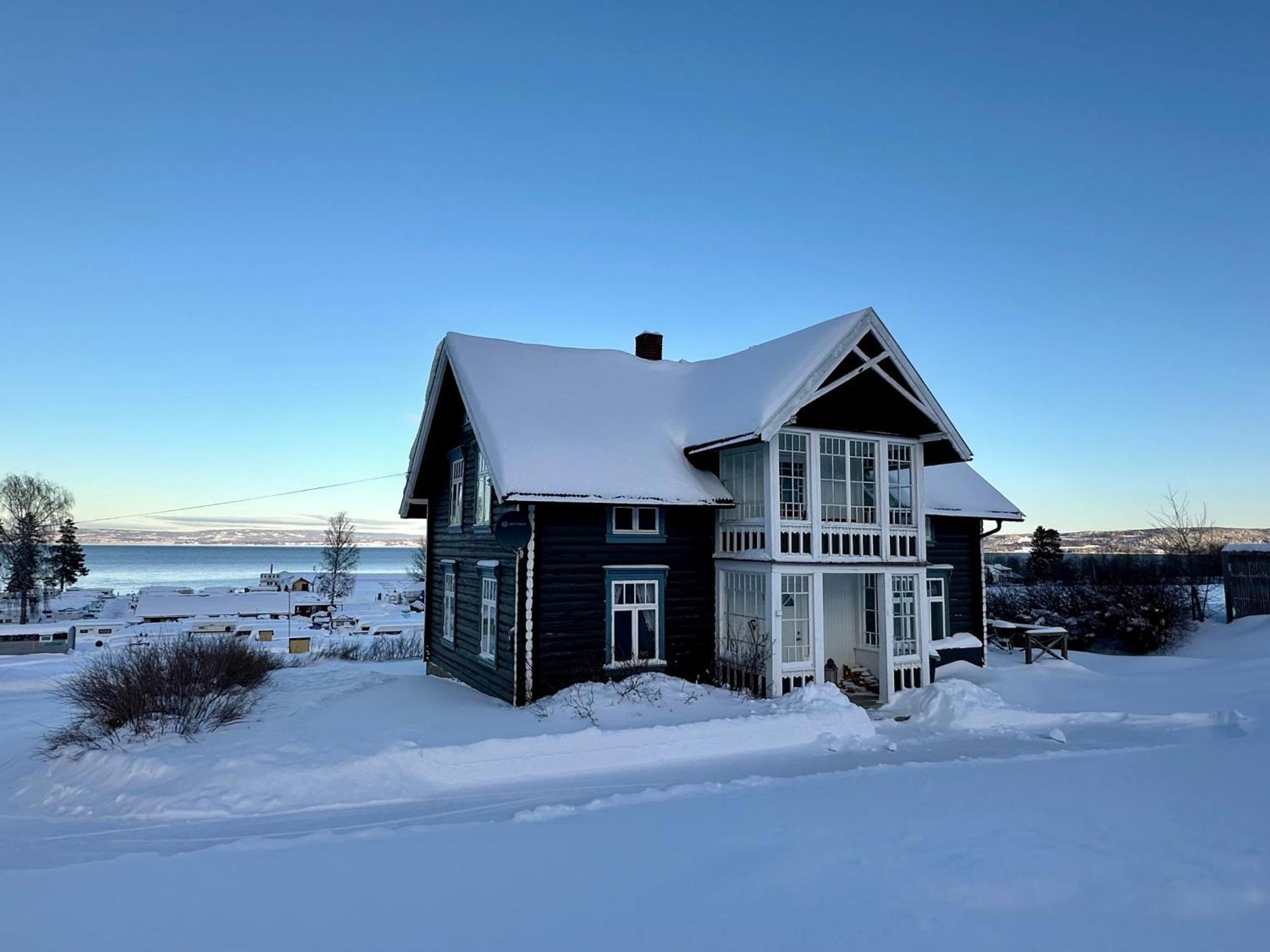 Idylliske Evjua Ved Mjosa Hotel Skreia Екстериор снимка